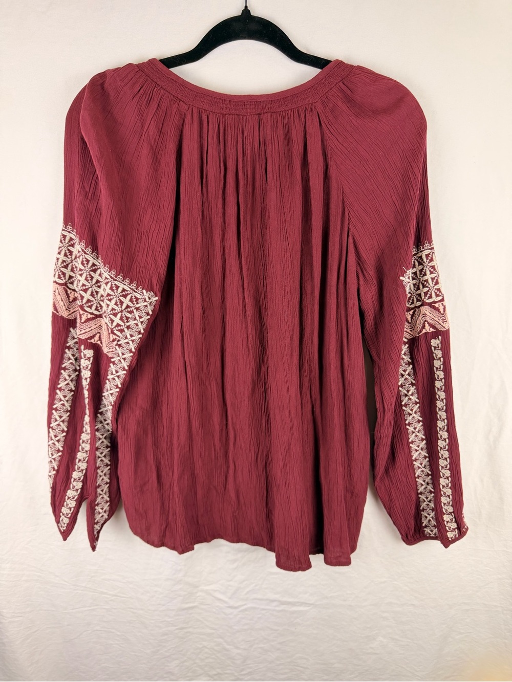 Boho American Eagle Outfitters Sz M Burgundy Embroidered Peasant Tunic - Picture 2 of 9